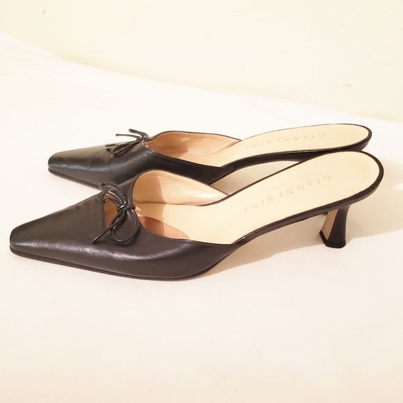 Gianni Bini Black Mules With Bow Detail Size 8.5 - Picture 3 of 7